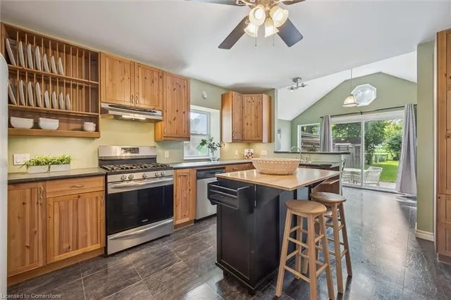 Additional image 19 of 241 8 Hwy