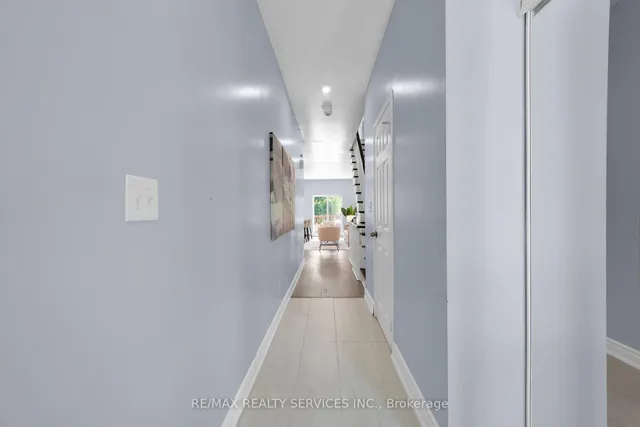 Additional image 5 of 3059 Finch Ave Unit 45