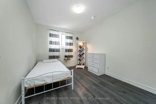 Additional image 20 of 6 Griselda Crt