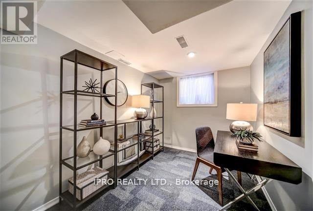 BSMT - 109 VANBRUGH AVENUE|Toronto (Birchcliffe-Cliffside), Ontario M1N3T4