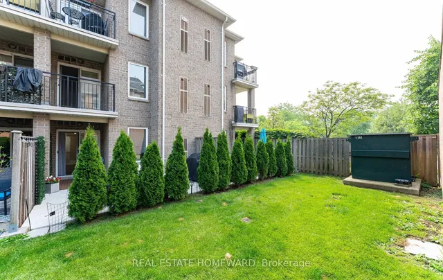 Additional image 30 of 2 Brian Peck Cres Unit 102