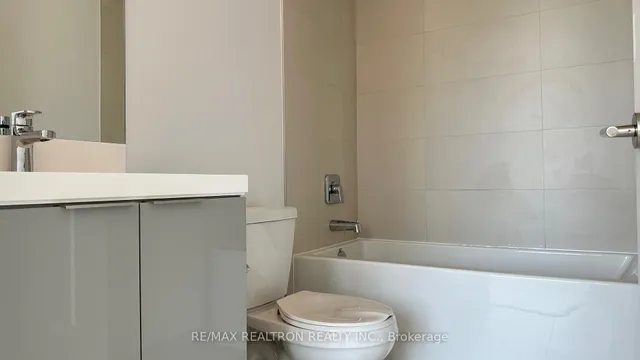 Additional image 10 of 25 Holly St Unit 507