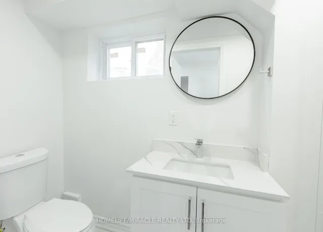 Additional image 40 of 3594 Laddie Cres