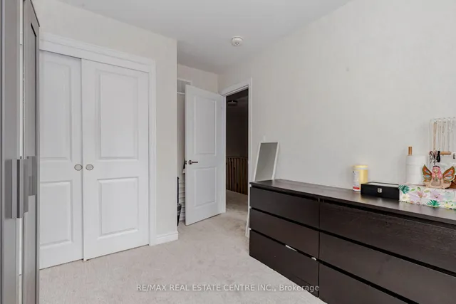 Additional image 32 of 3 Folcroft St