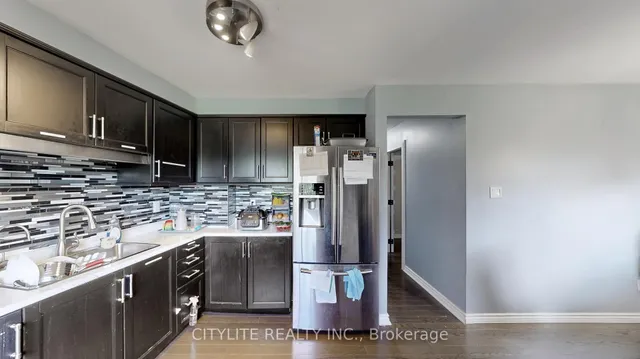 Additional image 17 of 46 Ashton Cres Unit 46