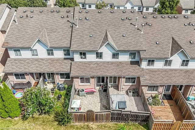 Additional image 42 of 26 Moss Blvd Unit 24