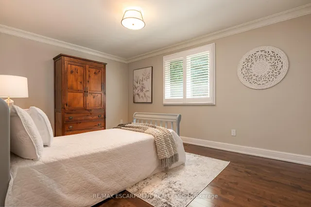 Additional image 24 of 1353 Hazelton Blvd