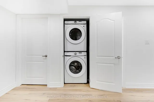 Additional image 31 of 458 Bergamot Ave