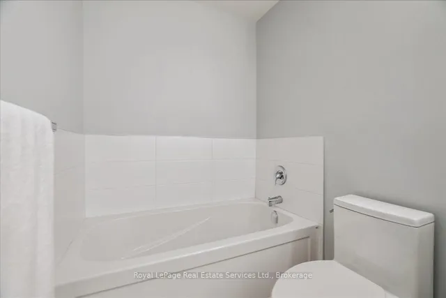 Additional image 18 of 5188 Lakeshore Rd Unit 405