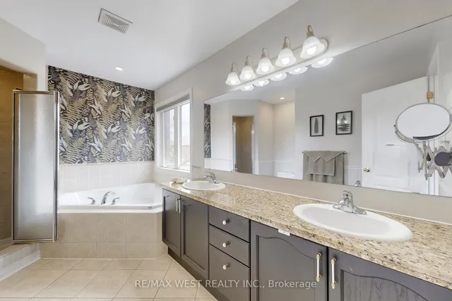 Additional image 25 of 6 Igloo Tr