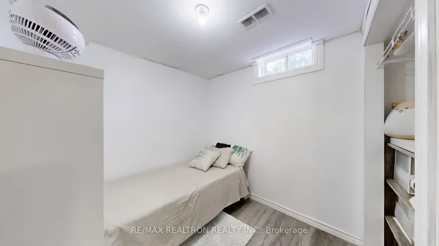 Additional image 37 of 878 Delgado Dr