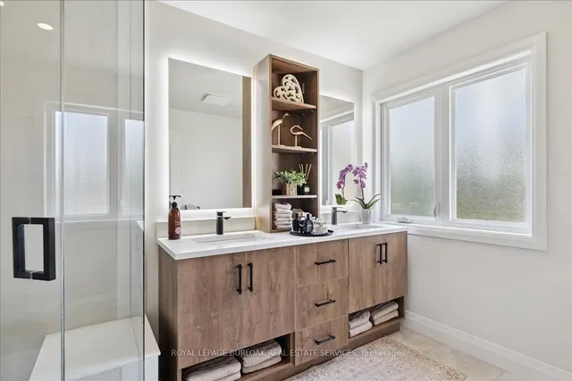 Additional image 22 of 61 Niska Dr