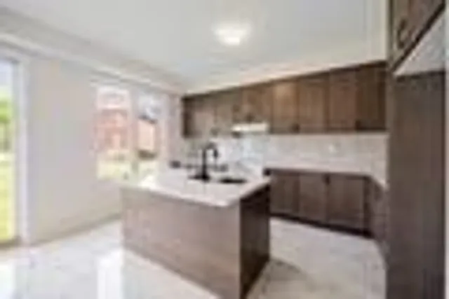 Additional image 9 of 5 Lilestone Dr