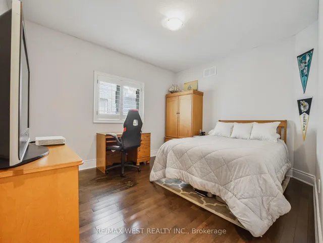 Additional image 13 of 170 First Rd