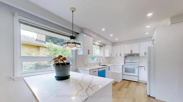 Additional image 12 of 39 Silverview Dr