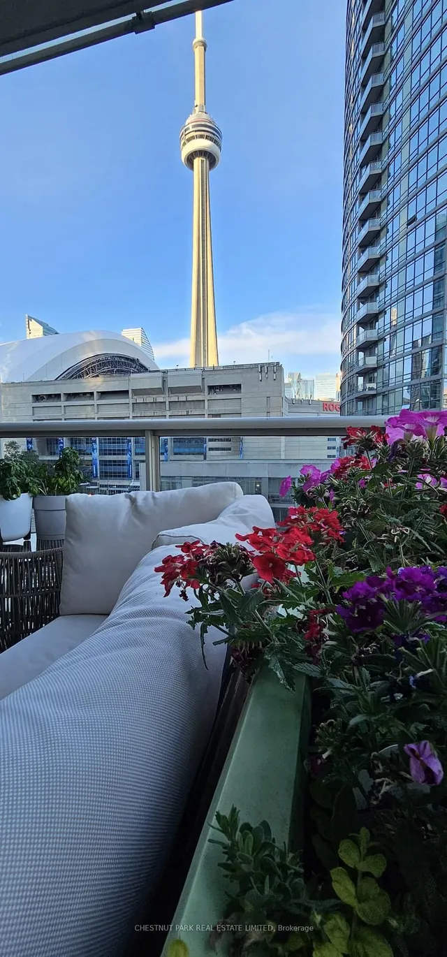 Additional image 38 of 10 Navy Wharf Crt Unit 709