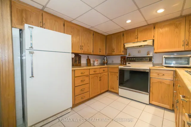 Additional image 33 of 52 Amantine Cres