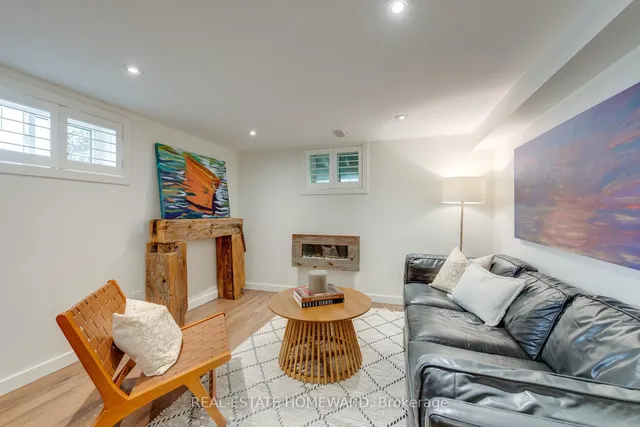 Additional image 34 of 52 Harewood Ave