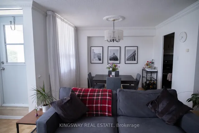 Additional image 12 of 451 The West Mall Dr Unit 518