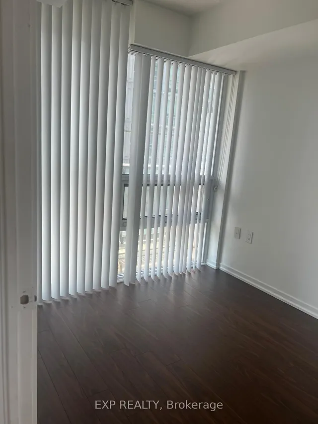 Additional image 8 of 36 Lisgar St Unit 1212