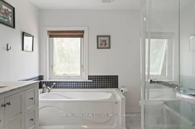 Additional image 28 of 487 4th Concession