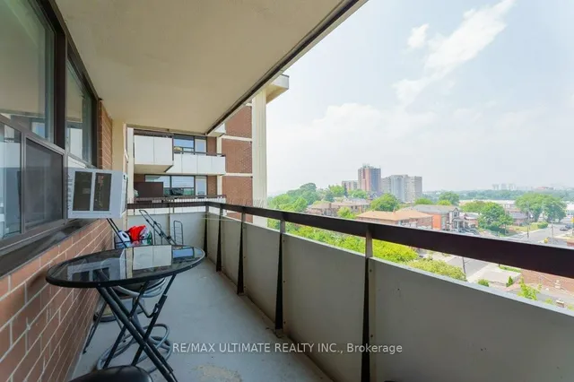 Additional image 21 of 541 Blackthorn Ave Unit 1202