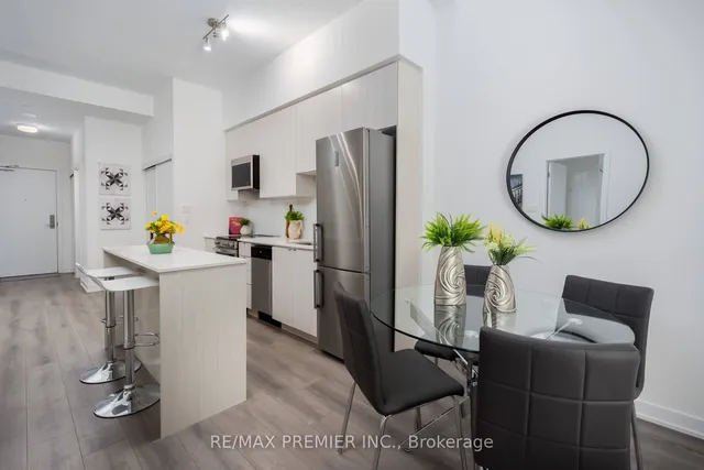 Additional image 14 of 2433 Dufferin St Unit 103