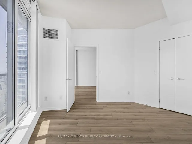 Additional image 18 of 208 Queens Quay Unit 2407