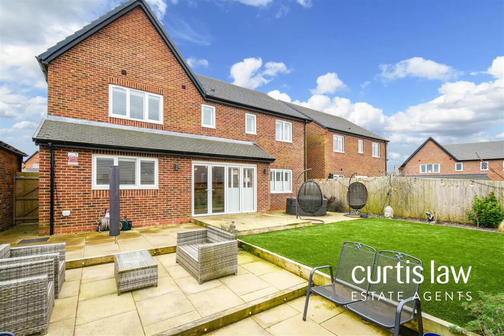 Additional image 44 of Hawthorn Lane, Blackburn