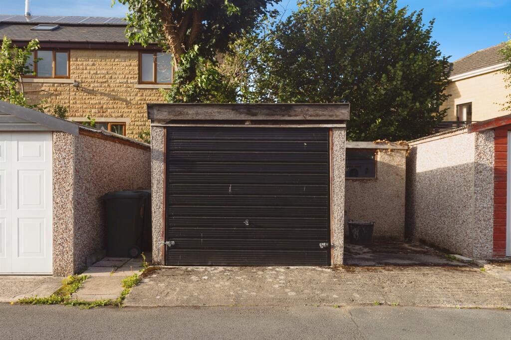 Additional image 17 of Ash Grove, Bingley