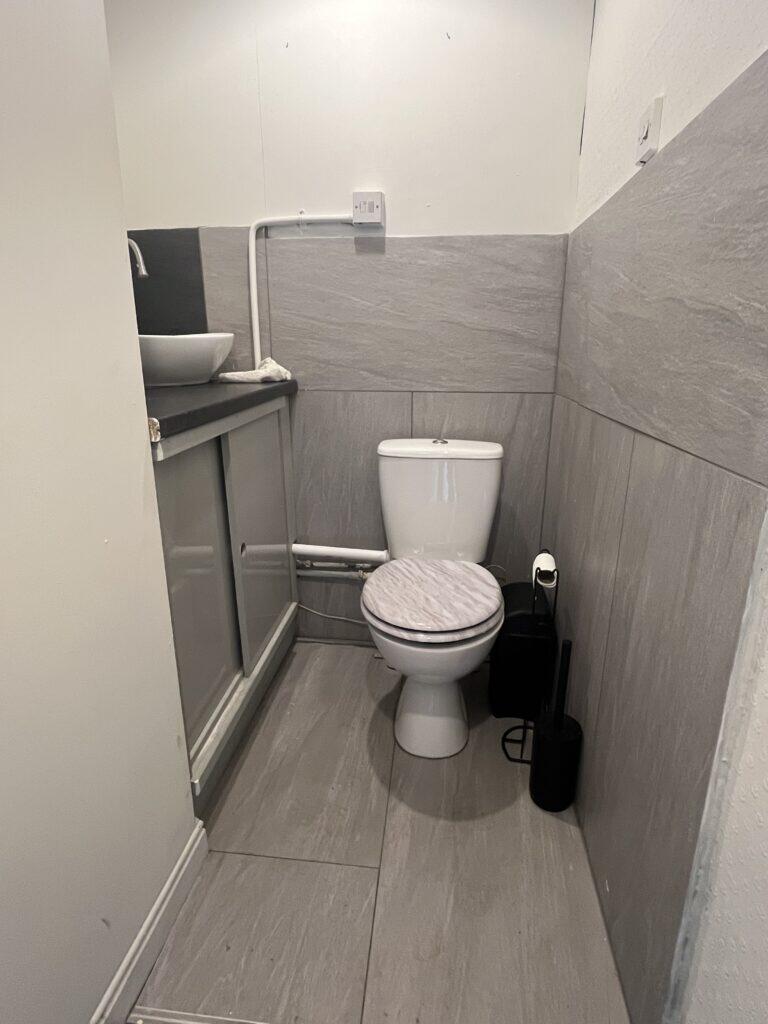 Additional image 5 of 150A Main Street, Bingley, BD16 2HR