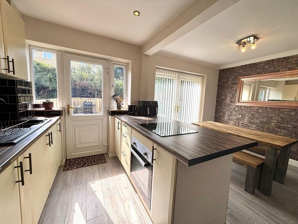 Additional image 5 of Pentland Avenue, Clayton, Bradford