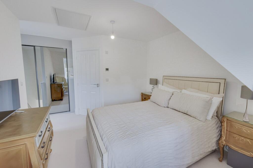 Additional image 13 of Brompton Drive, Bradford, West Yorkshire, BD10