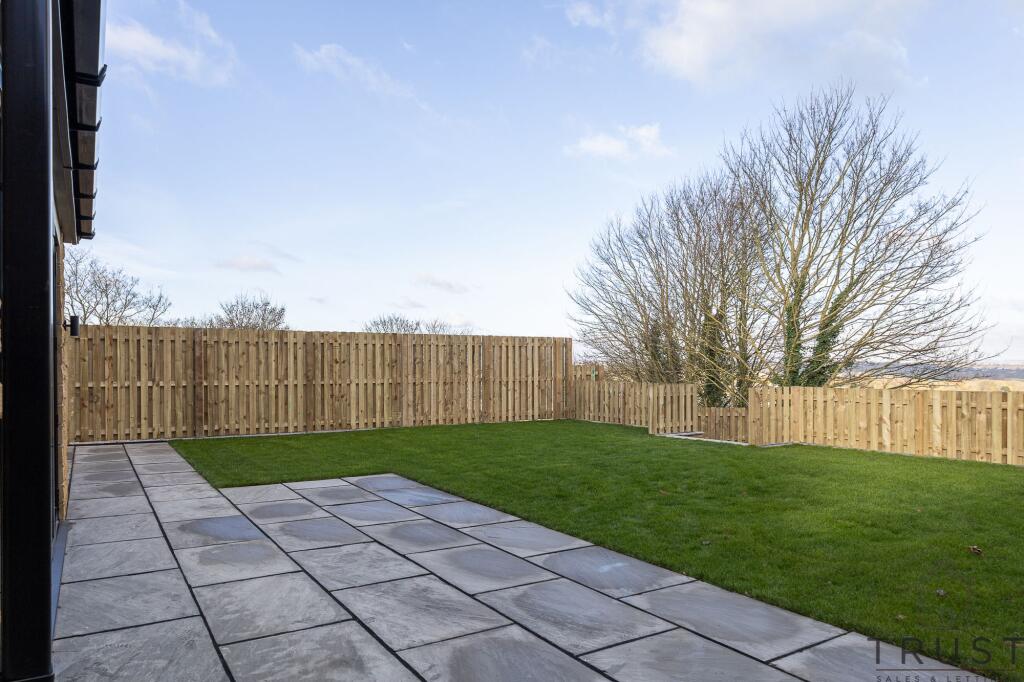Additional image 14 of Hillside View, Drighlington, BD11