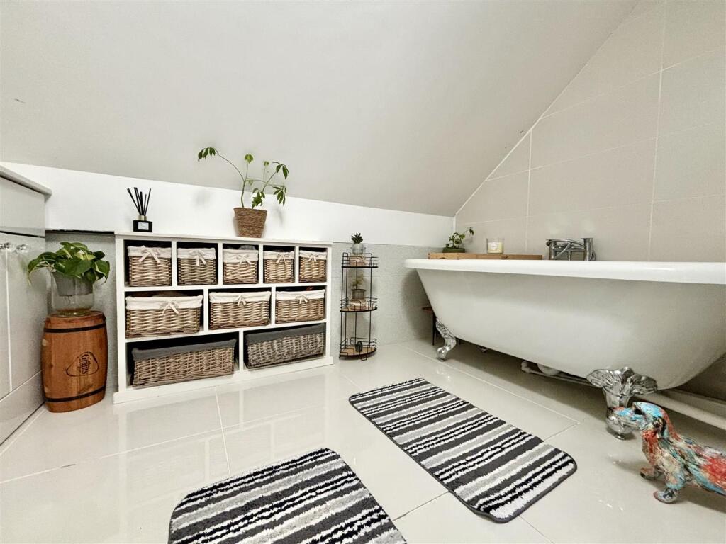 Additional image 17 of Benn Gardens, Clayton, Bradford