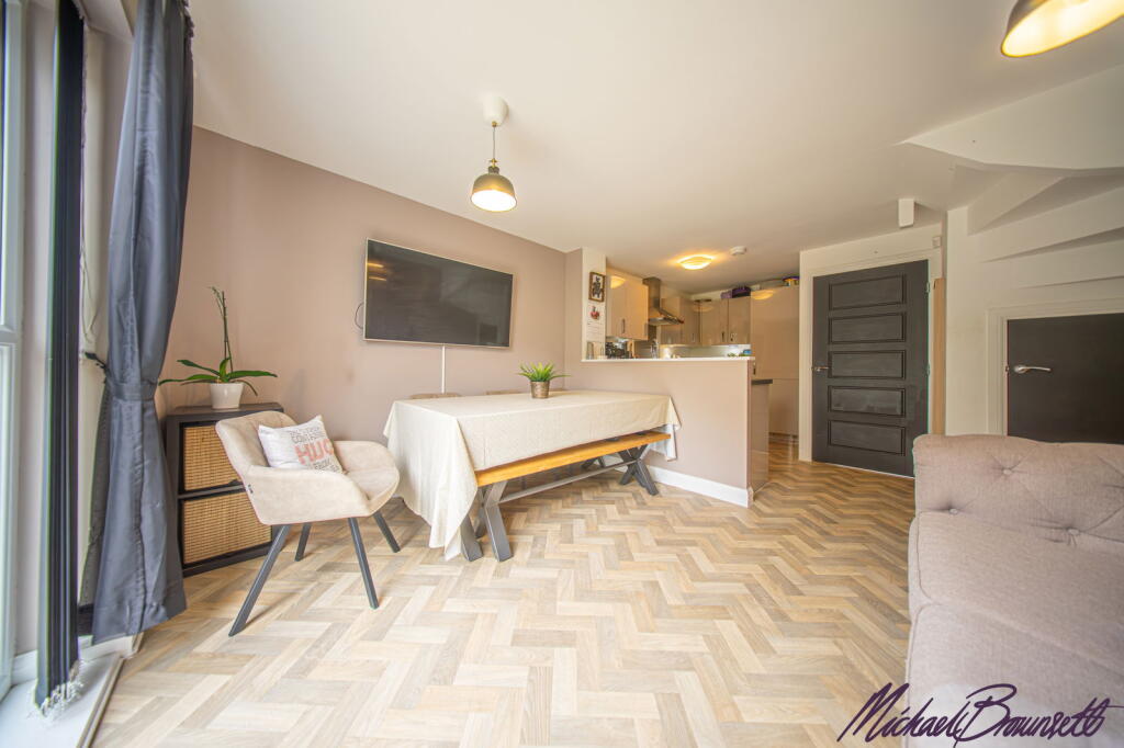 Additional image 8 of Rambling Walk, Clayton, Bradford, BD14 6FD