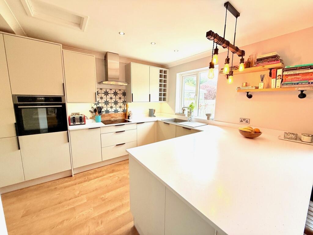 Additional image 8 of Wagon Lane, Bingley, BD16