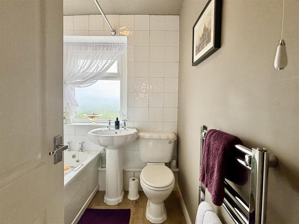 Additional image 15 of Scarlet Heights, Queensbury, Bradford