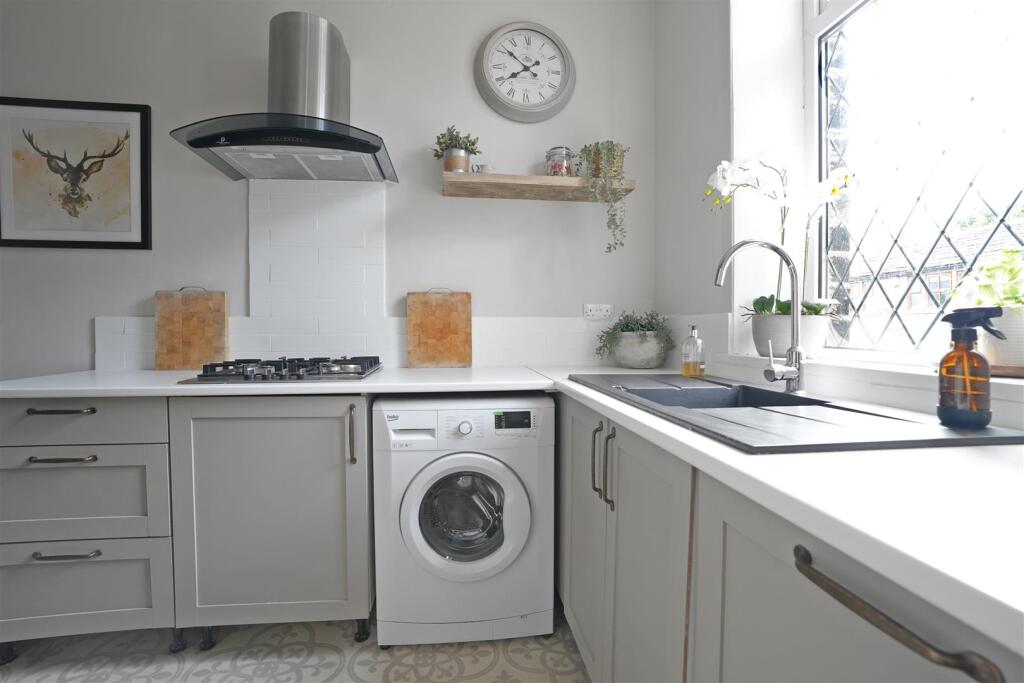 Additional image 10 of Sapgate Lane, Thornton