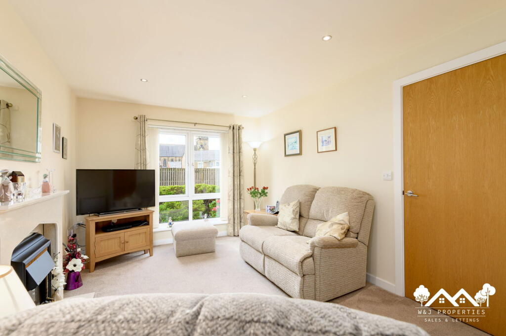 Additional image 9 of The Bowling Green, Oldfield Avenue, Darwen, BB3