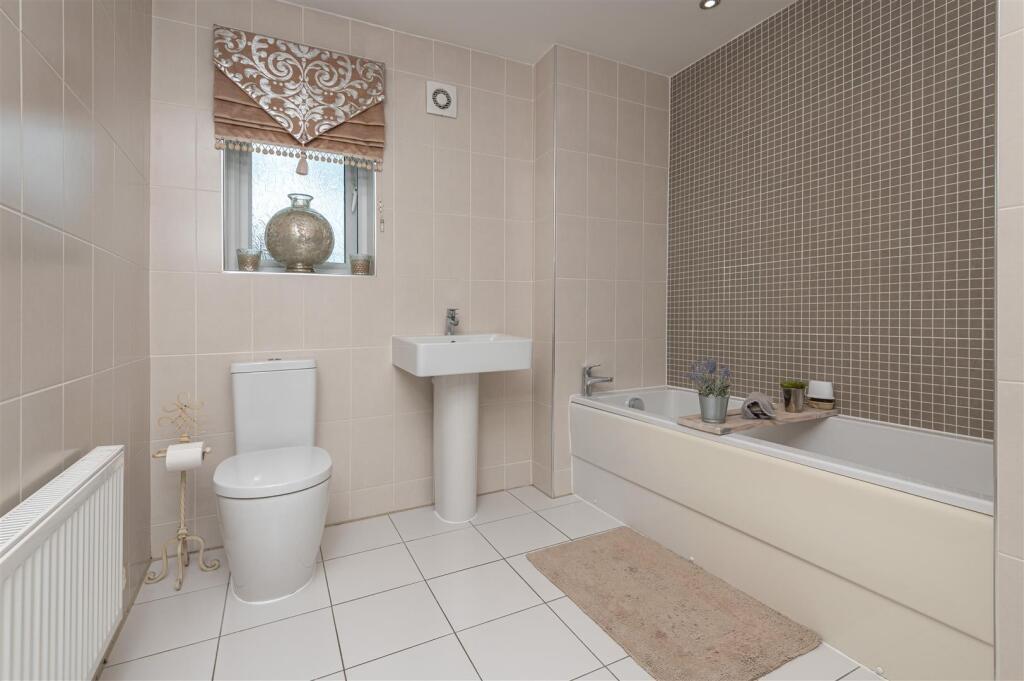 Additional image 24 of 9, Hazel Fold, Queensbury, BD13 2FE