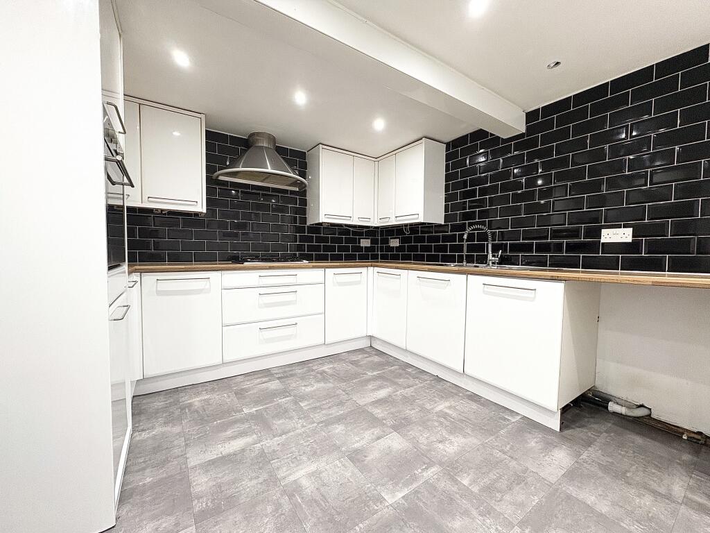Additional image 3 of South Street, Oakenshaw, BRADFORD