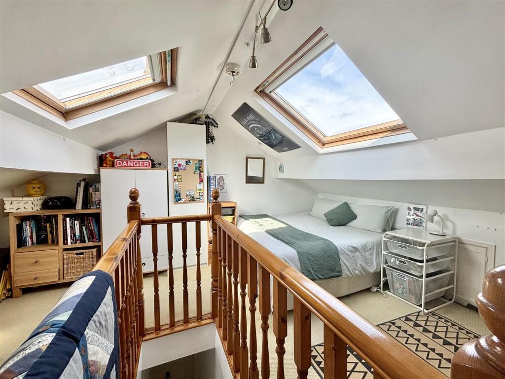 Additional image 14 of Dolphin Terrace, Ambler Thorn, Queensbury