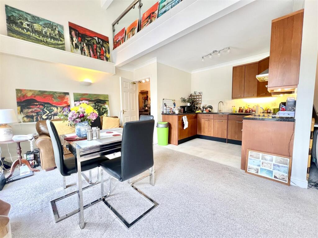 Additional image 4 of Weavers Lane, Cullingworth