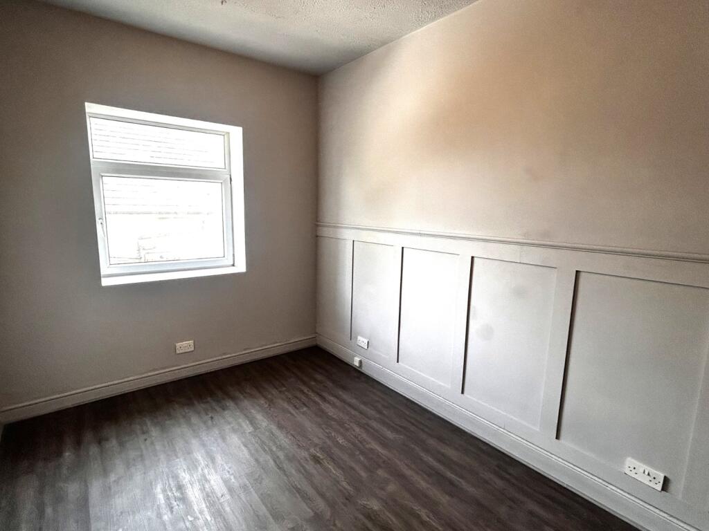 Additional image 4 of Allen Croft, Birkenshaw, Bradford, West Yorkshire, BD11