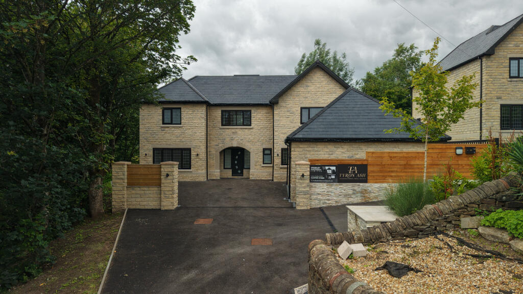 Property image for Highfield Park, Rossendale, BB4