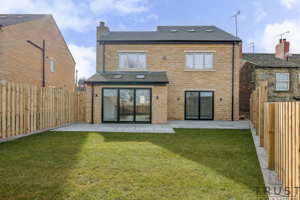 Additional image 92 of Wakefield Road, Drighlington, BD11