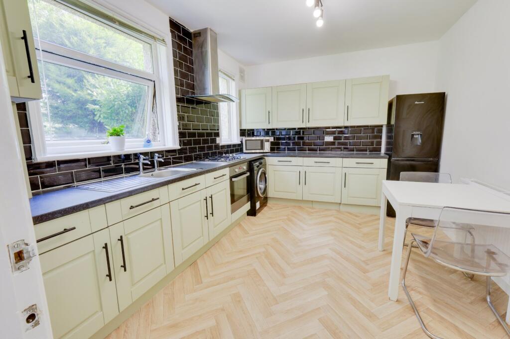 Additional image 5 of Apperley Gardens, Apperley Bridge, Bradford, West Yorkshire, BD10