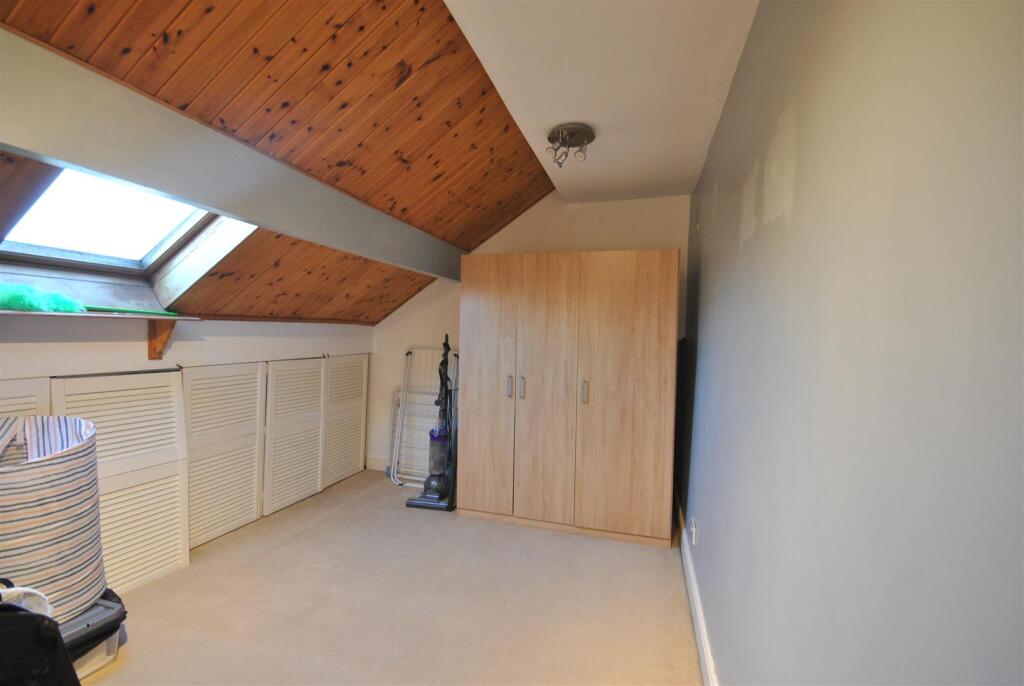 Additional image 9 of Wellington Street, Queensbury, Bradford