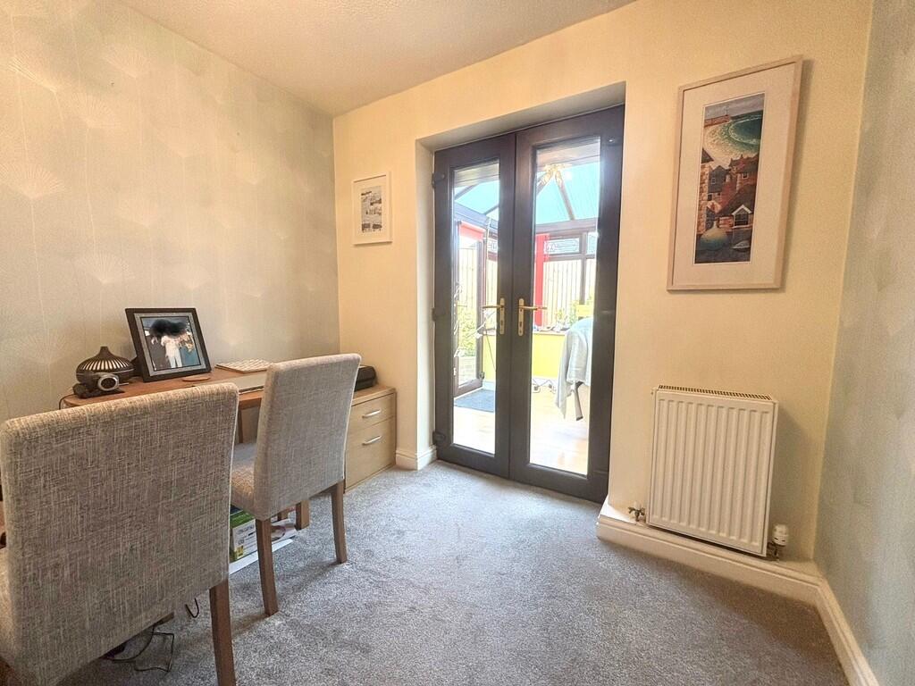 Additional image 10 of Penny Hill Drive, Clayton, Bradford